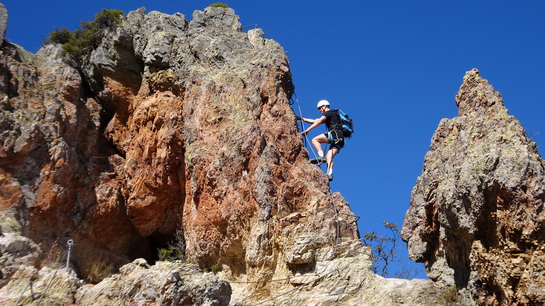 Du betrachtest gerade Via Ferrata degli Artisti in Magliolo