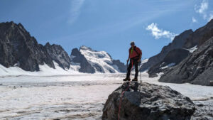 Read more about the article Refuge du Glacier Blanc & Refuge des Écrins