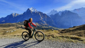 Mehr über den Artikel erfahren First – Grosse Scheidegg eMTB